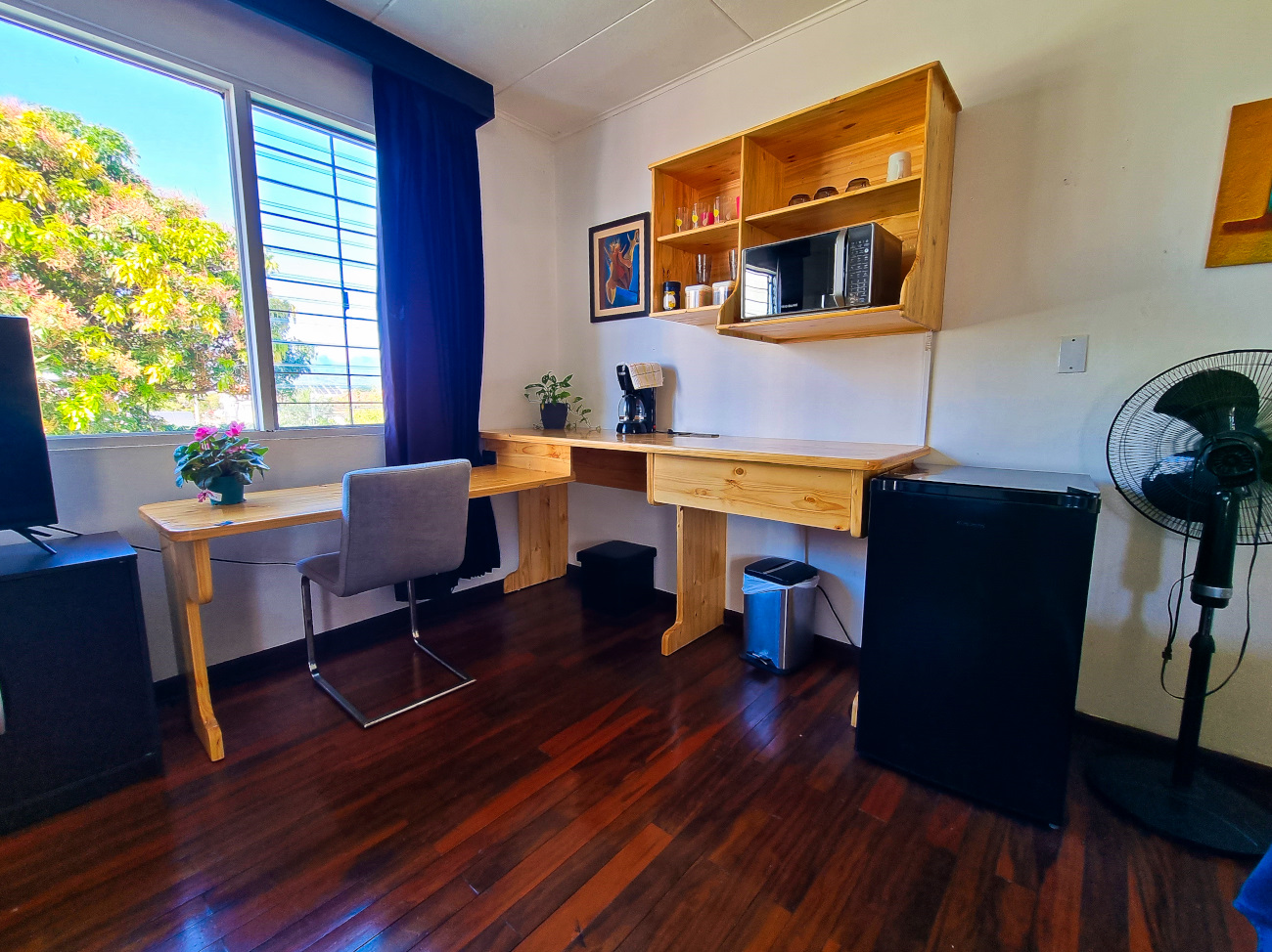 Premium King Room bathroom